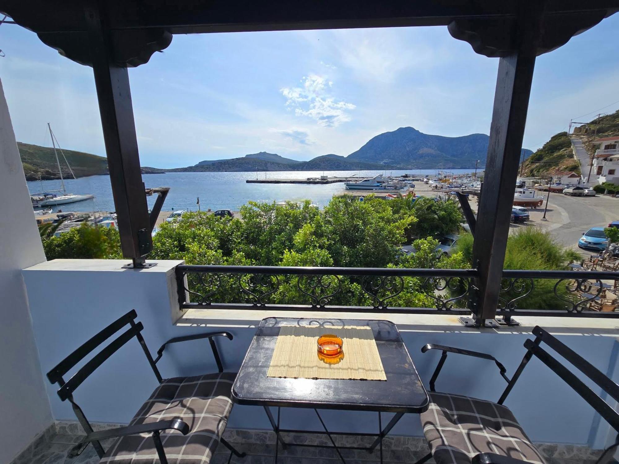 Aglaia Studios Fournoi Exteriér fotografie