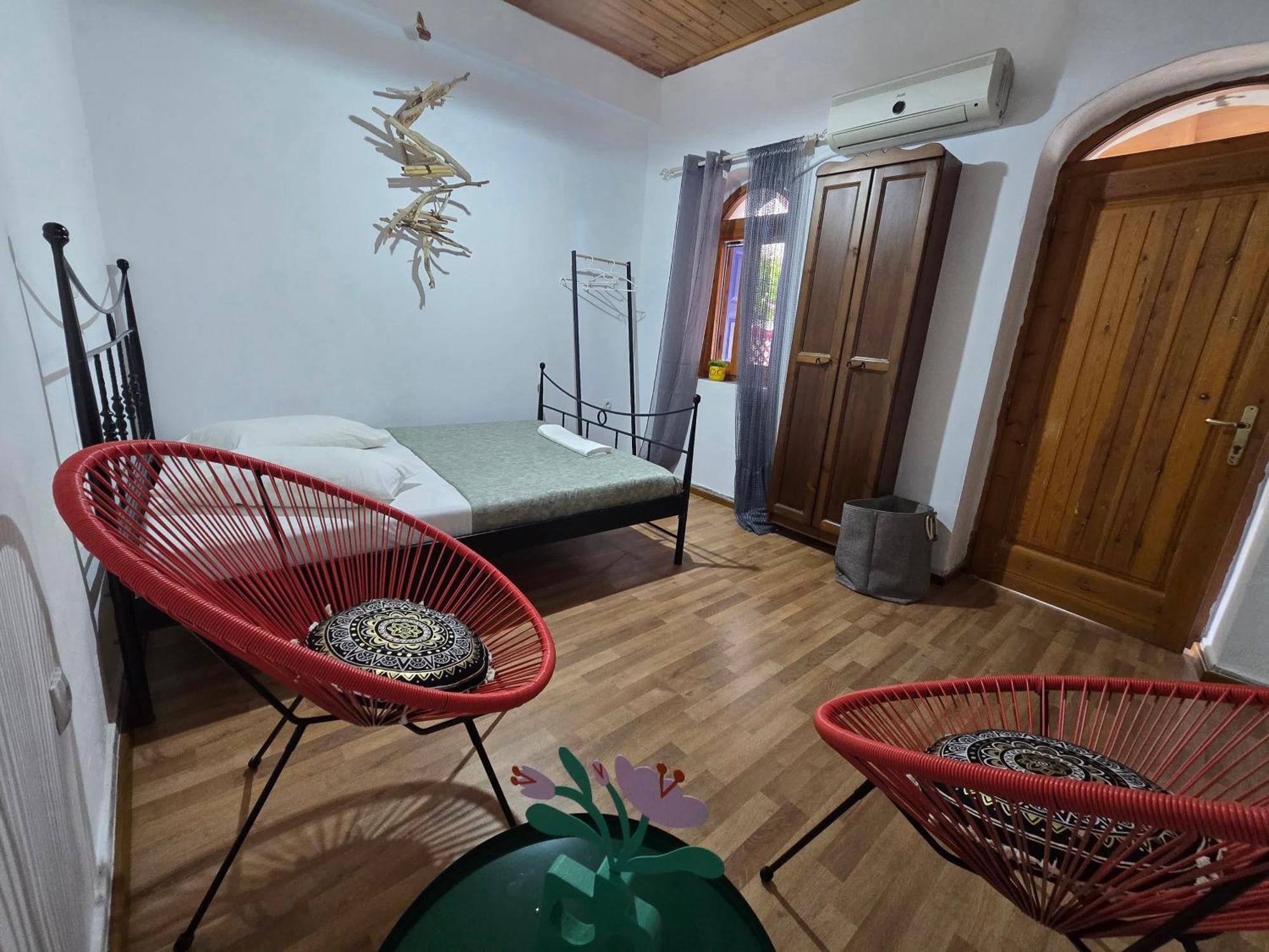Aglaia Studios Fournoi Exteriér fotografie